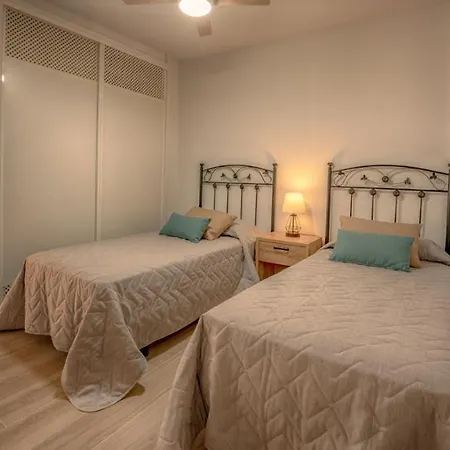 Holidays In The Sun, The Heights, Playa Cristianos * Arona (Tenerife)