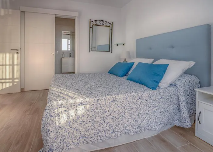 Holidays In The Sun, The Heights, Playa Cristianos Apartment